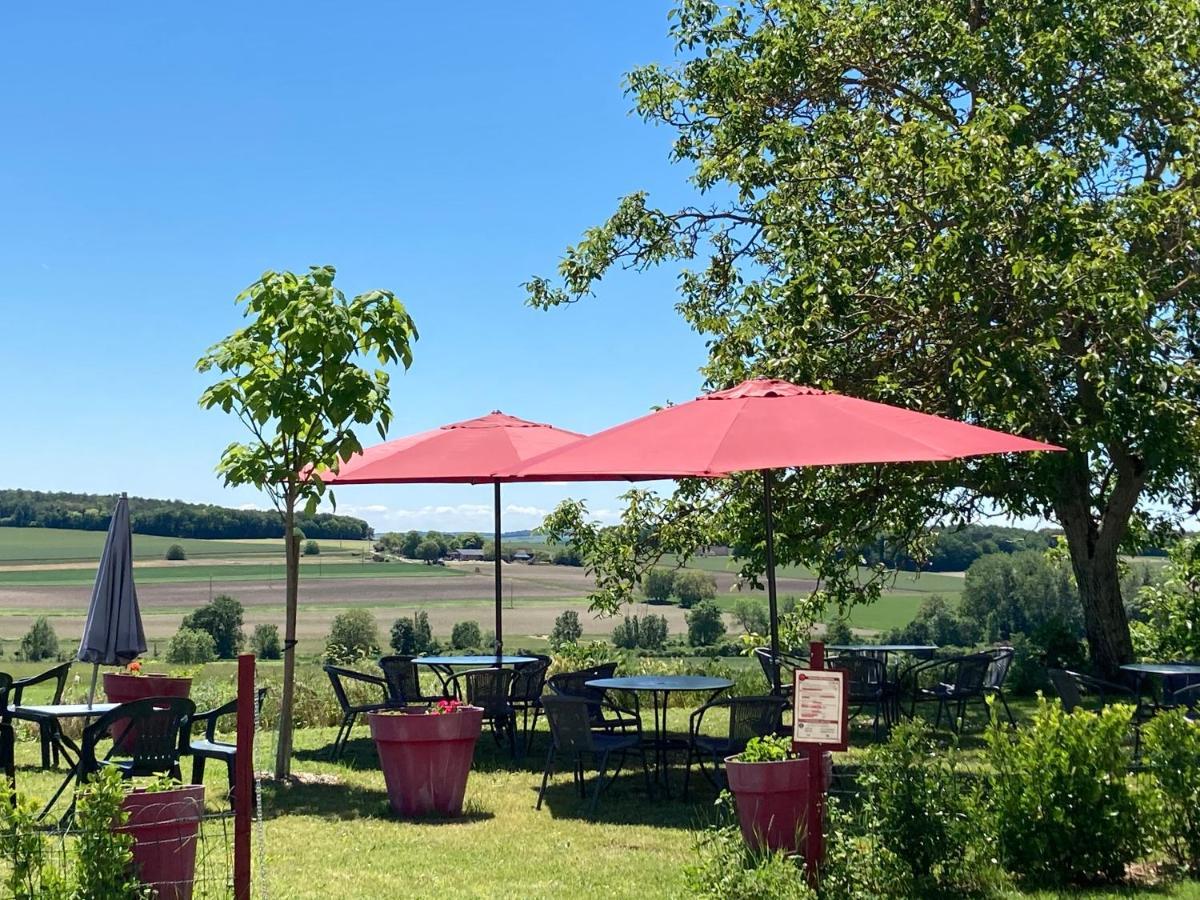 Logis Auberge De Crissay Exterior foto