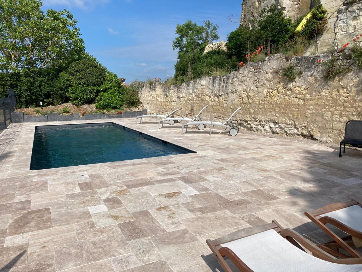 Logis Auberge De Crissay Exterior foto