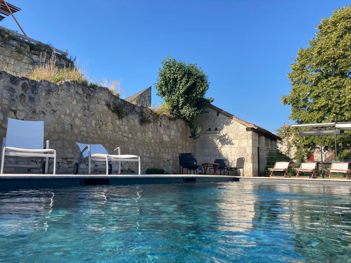Logis Auberge De Crissay Exterior foto