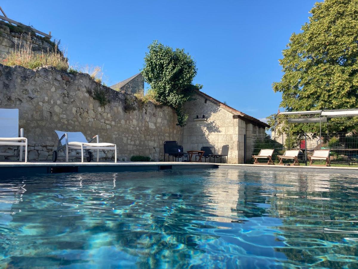 Logis Auberge De Crissay Exterior foto